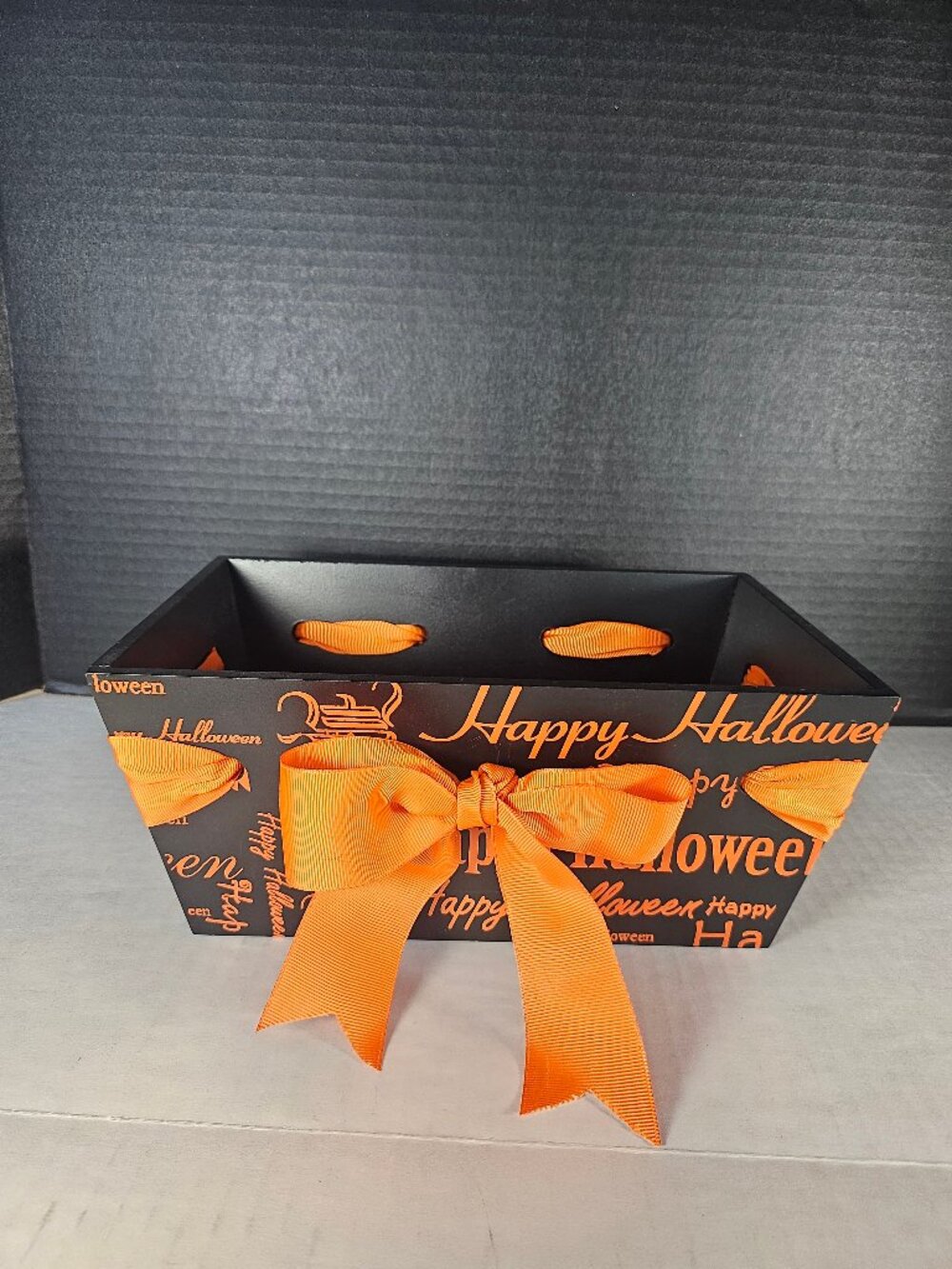 Hobby Lobby Happy Halloween Medium Size MDF Crate With Orange Bow Vintage EUC